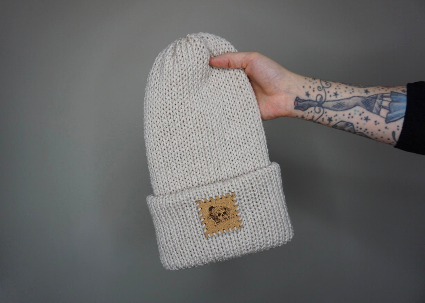 The Fox Beanie in Linen- Choose your pom