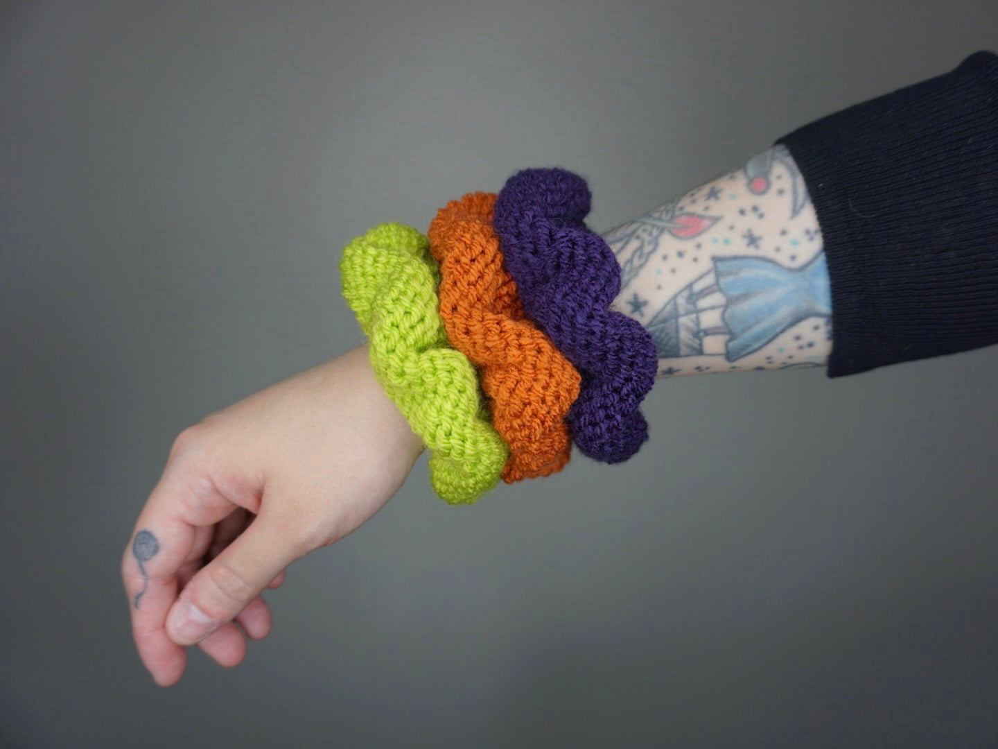 Knit Scrunchie in Burnt Orange